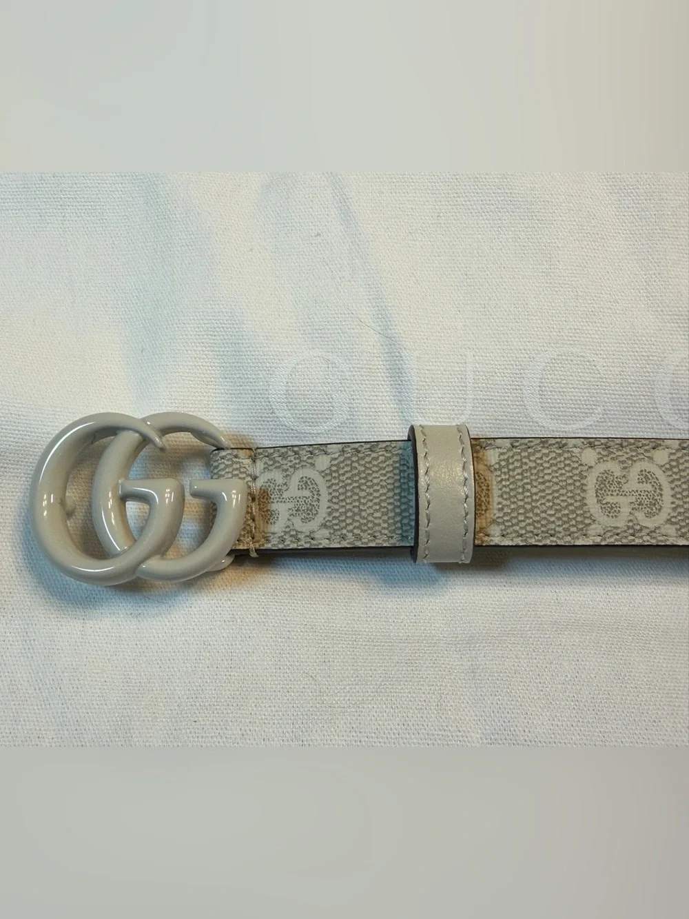 New Gucci GG Logo Buckle Ivory Gray Leather Belt Size 42 / 105 cm Waist 38 - 42 - Picture 11 of 13